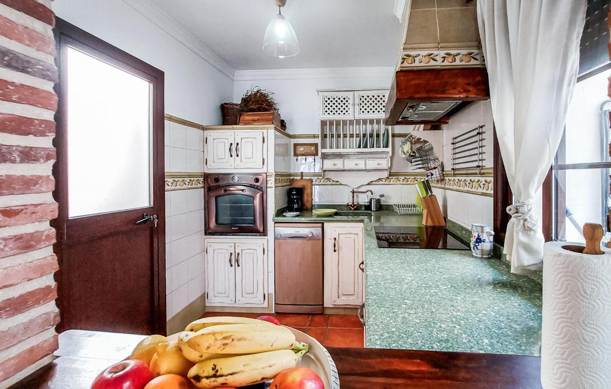 2 Bedroom Cozy Home In Koh Rong Sanloem Exterior foto