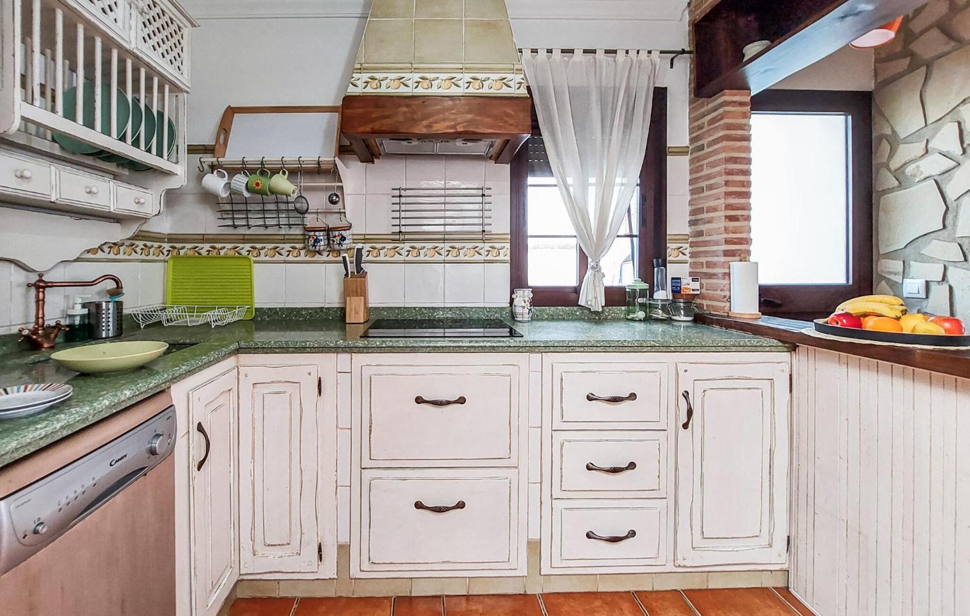 2 Bedroom Cozy Home In Koh Rong Sanloem Exterior foto
